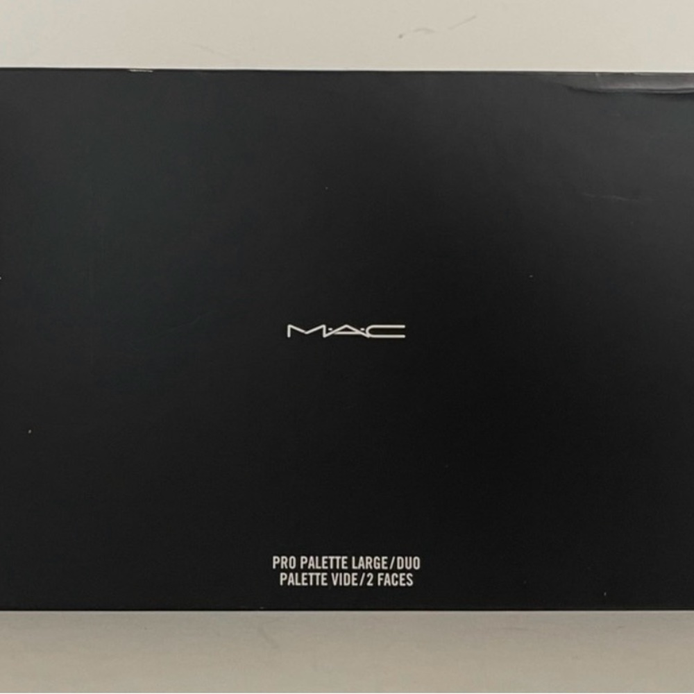 MAC refill palette